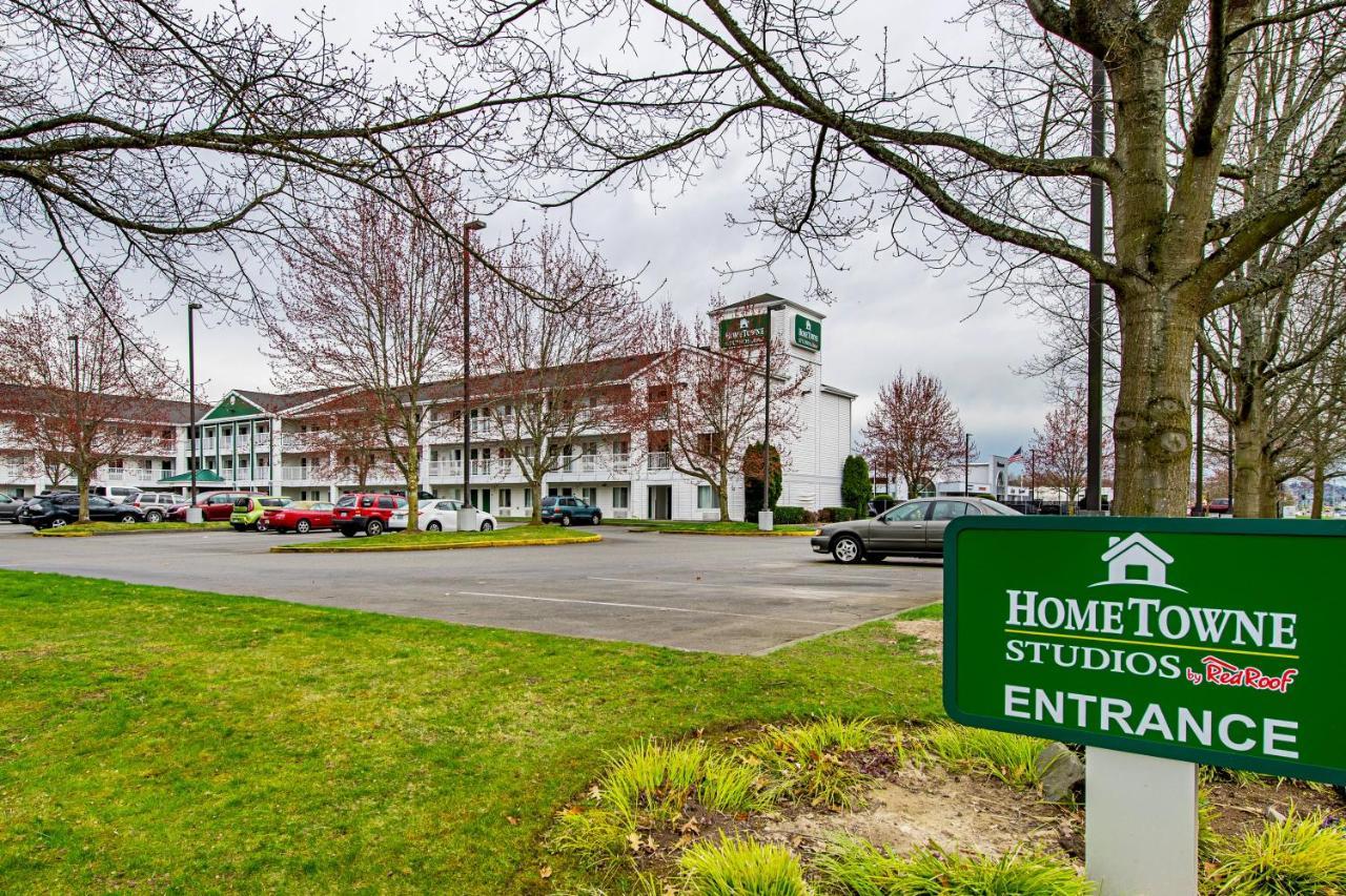 Hometowne Studios By Red Roof Tacoma - Puyallup Luaran gambar